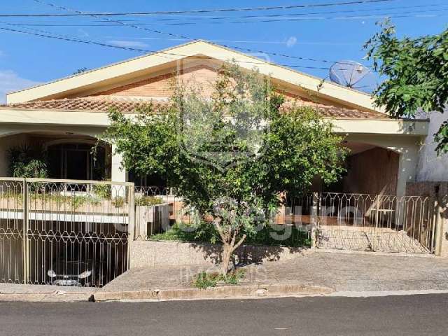 Casa para venda em Parque Das Naçoes de 600.00m² com 3 Quartos, 1 Suite e 6 Garagens