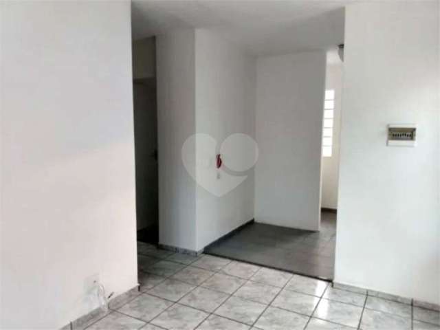 Apartamento para alugar em Recanto Quarto Centenário de 49.00m² com 2 Quartos e 1 Garagem