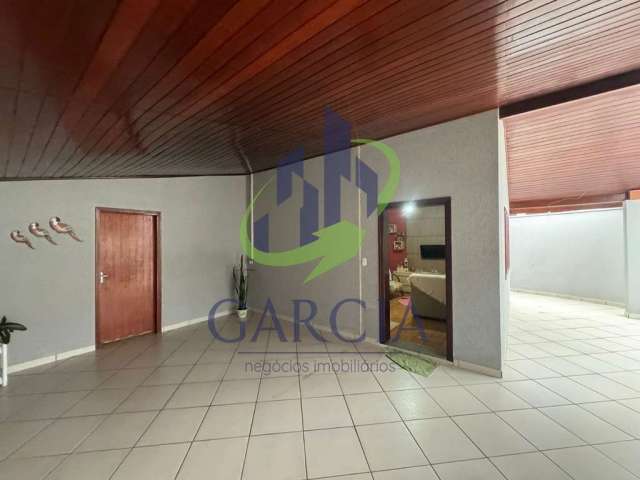 Casa para venda em Jardim Santa Terezinha Ii de 202.62m² com 2 Quartos, 1 Suite e 3 Garagens