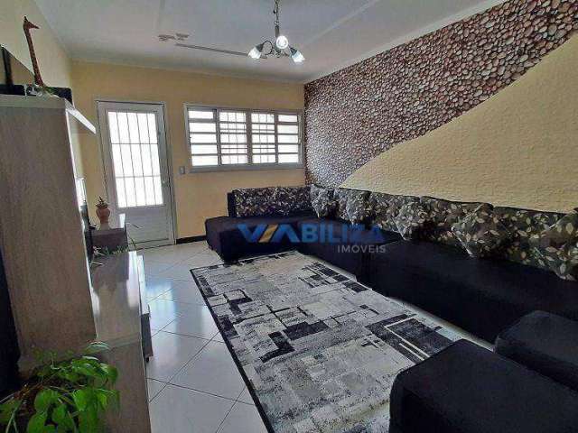 Casa para venda em Jardim Maia de 105.00m² com 3 Quartos, 1 Suite e 5 Garagens