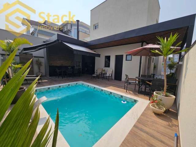 Casa para alugar em Loteamento Reserva Ermida de 196.00m² com 3 Quartos, 3 Suites e 4 Garagens