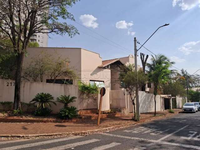 Casa para venda em Jardim Santa Lúcia de 268.00m² com 3 Quartos, 3 Suites e 4 Garagens