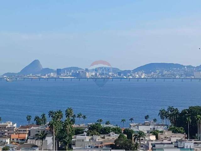 Casa para venda em Jardim Guanabara de 452.00m² com 5 Quartos e 4 Garagens