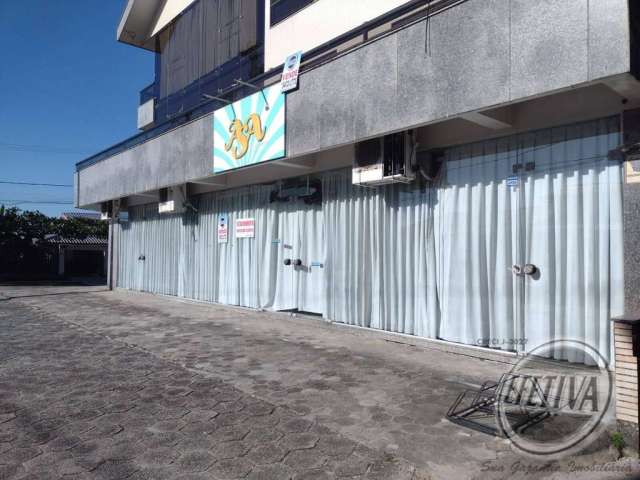 Imóvel Comercial para venda em Guaratuba de 445.00m² com 4 Garagens