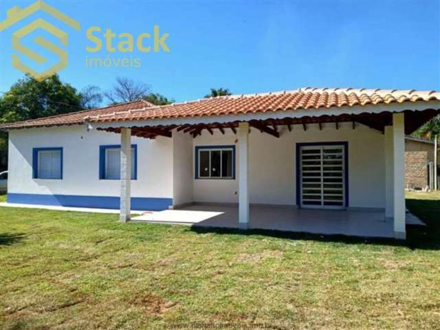 Chácara para venda e aluguel em Jardim Tarumã de 180.00m² com 4 Quartos, 2 Suites e 2 Garagens