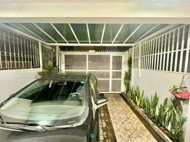 Sobrado para venda em Jardim Das Acácias de 136.00m² com 2 Quartos, 2 Suites e 1 Garagem