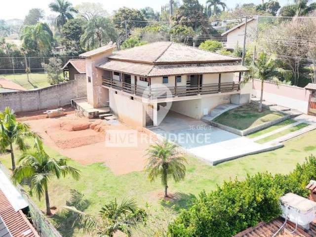 Casa para venda em Sítio Da Moenda de 288.00m² com 3 Quartos, 1 Suite e 7 Garagens