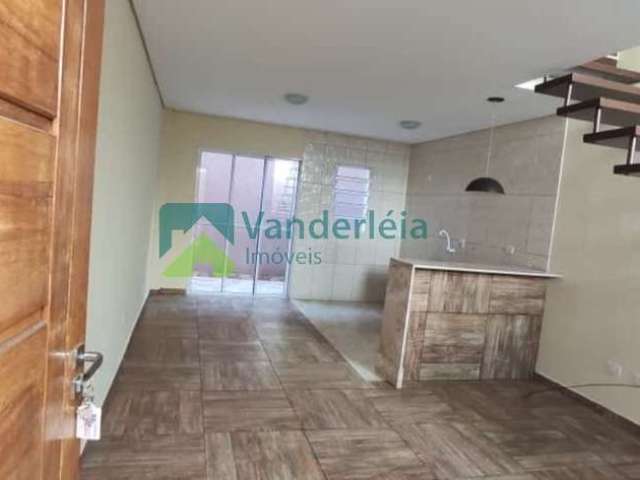 Casa para venda em Bela Vista de 54.00m² com 2 Quartos e 2 Garagens