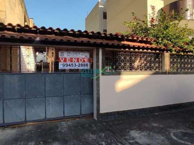 Casa para venda em Vila da Penha de 196.00m² com 4 Quartos e 4 Garagens