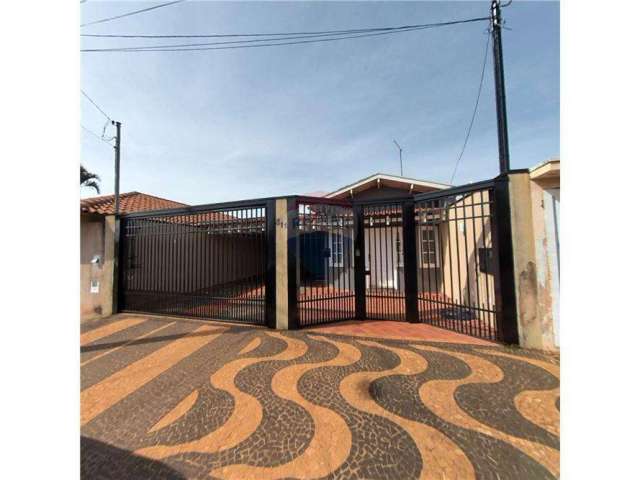 Casa para venda em Jardim Cândida de 350.00m² com 3 Quartos, 3 Suites e 4 Garagens