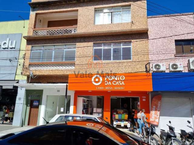 Apartamento para alugar em Centro de 196.00m² com 2 Quartos