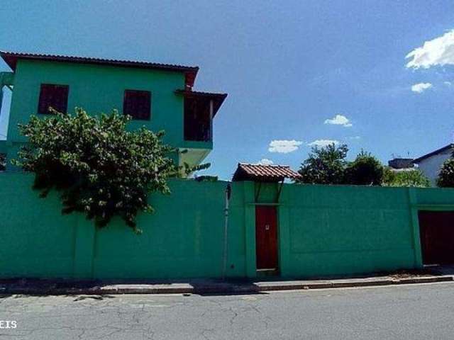 Sobrado para venda em Vila Curuçá de 350.00m² com 6 Quartos, 3 Suites e 6 Garagens