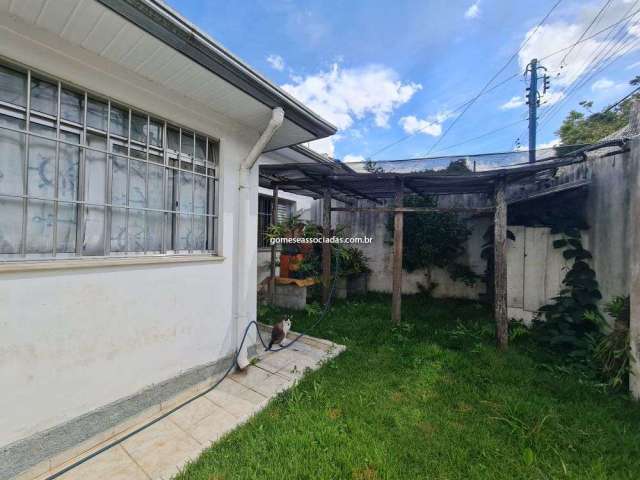 Casa para venda em ... de 189.00m² com 3 Quartos e 6 Garagens