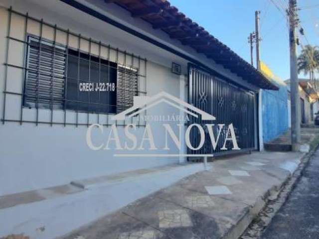 Casa para venda em Jardim Bandeirante (cohab) de 111.00m² com 3 Quartos, 1 Suite e 2 Garagens