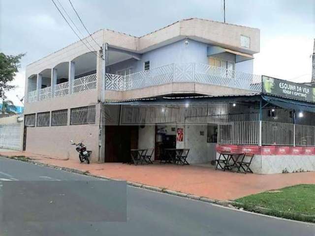 Casa para venda em Vila Helena de 233.00m² com 3 Quartos, 1 Suite e 2 Garagens