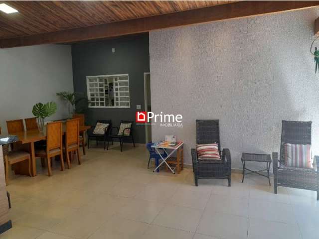 Casa para venda em Solo Sagrado I de 163.00m² com 1 Quarto e 4 Garagens