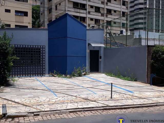 Casa para venda em Cambuí de 180.00m² com 1 Quarto, 1 Suite e 6 Garagens