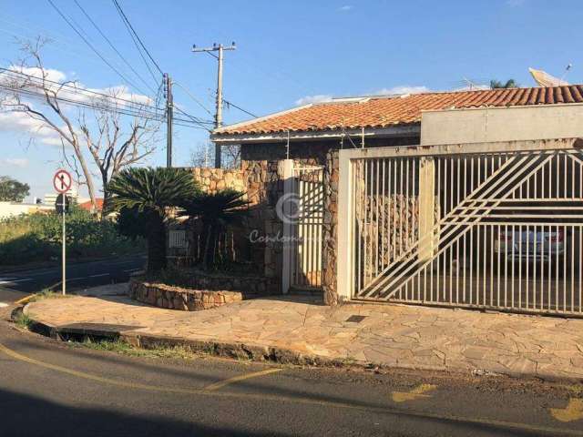 Casa para venda em Jardim Francisco Fernandes de 410.00m² com 4 Quartos, 2 Suites e 3 Garagens