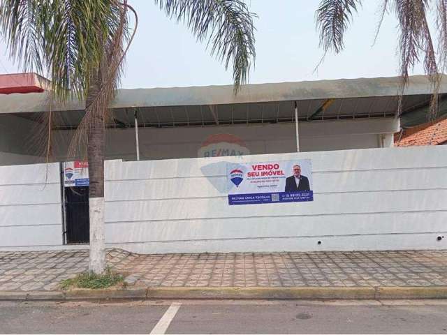 Prédio Comercial para venda em Jardim Simus de 335.00m² com 6 Quartos