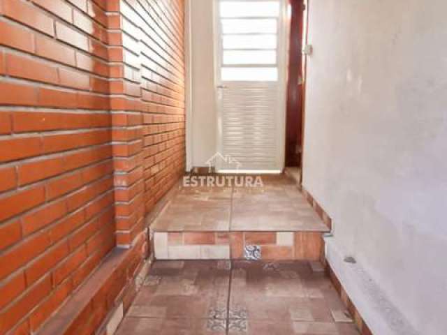 Casa para alugar em Centro de 75.00m² com 1 Quarto