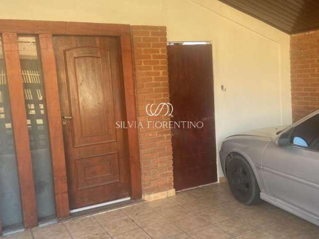 Casa para venda em Residencial Sítio Santo Antônio de 150.00m² com 3 Quartos, 1 Suite e 2 Garagens