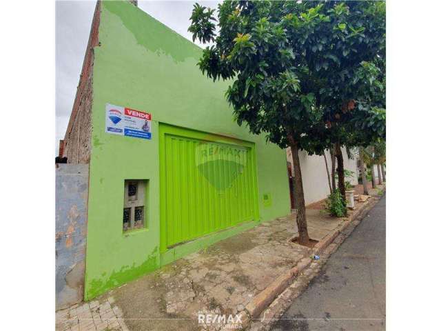 Casa para venda em Centro de 248.70m² com 3 Quartos