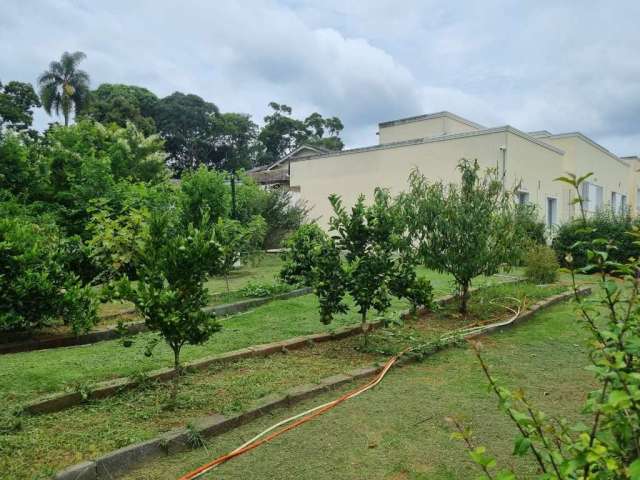 Casa para venda em Chácara Tropical (caucaia Do Alto) de 50.00m² com 3 Quartos e 2 Garagens