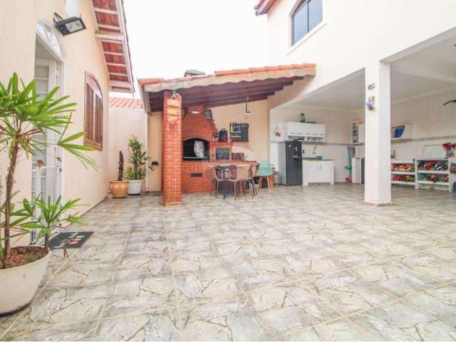 Casa para venda em Jardim Piazza Di Roma de 170.00m² com 4 Quartos e 3 Garagens