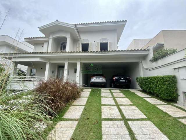 Casa para alugar em Jardim Isaura de 370.00m² com 4 Quartos, 4 Suites e 6 Garagens