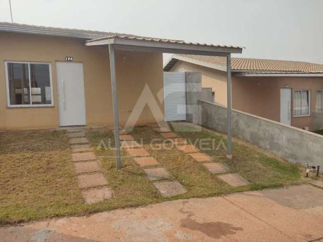 Casa para venda e aluguel em Village Golden de 168.00m² com 2 Quartos e 1 Garagem