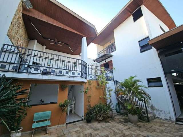 Casa para venda em Jardim Santa Clara de 250.00m² com 3 Quartos, 3 Suites e 4 Garagens