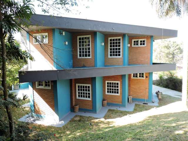 Casa para venda e aluguel em Jardim Marilu de 550.00m² com 6 Quartos, 6 Suites e 8 Garagens