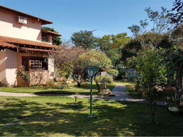 Casa para venda em Jardim Itamaraty de 445.53m² com 4 Quartos e 1 Suite