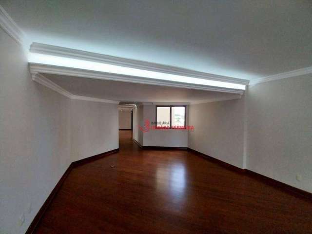 Apartamento para venda em Centro de 300.00m² com 4 Quartos, 4 Suites e 2 Garagens