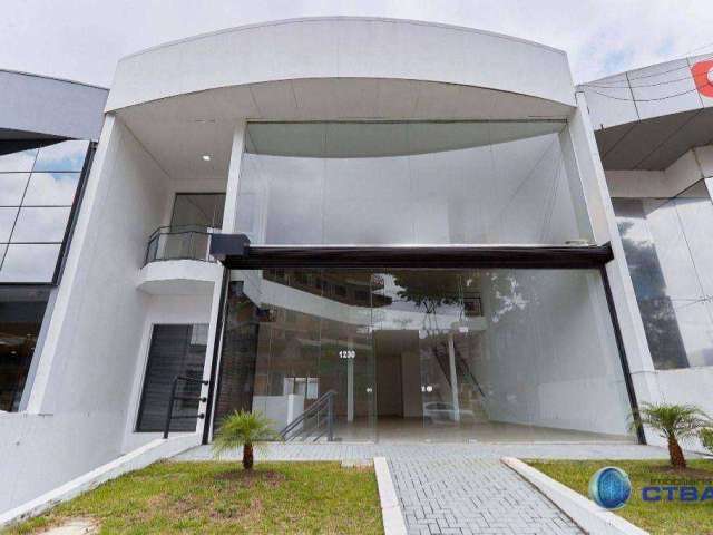 Loja para alugar em Juvevê de 633.00m² com 12 Garagens