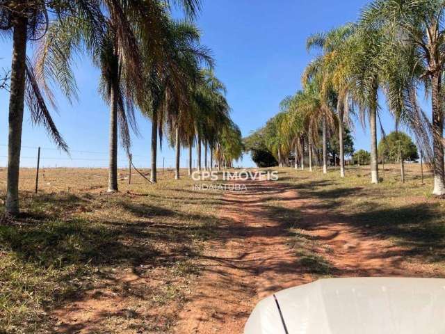 Fazenda / Sítio para venda em Área Rural De Itapetininga de 210.00m² com 3 Quartos e 2 Suites