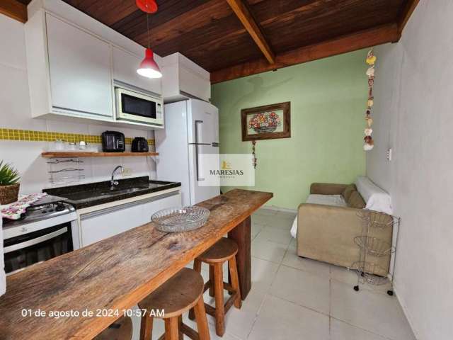 Casa para venda em Maresias de 40.00m² com 1 Quarto e 1 Garagem