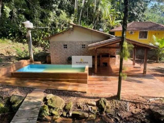 Casa para venda em Boiçucanga de 64.00m² com 2 Quartos e 5 Garagens