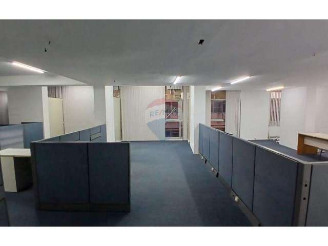 Sala Comercial para venda em Centro de 228.00m²