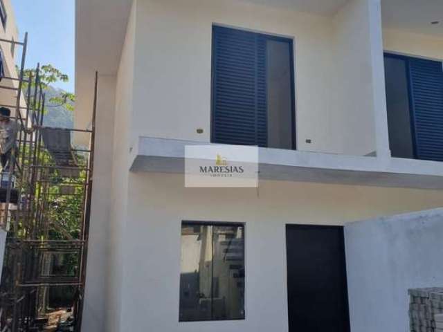 Casa para venda em Boiçucanga de 180.00m² com 3 Quartos, 3 Suites e 2 Garagens