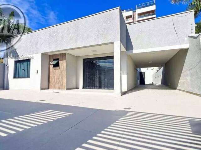 Casa para venda em Guaratuba de 283.00m² com 7 Quartos, 2 Suites e 5 Garagens