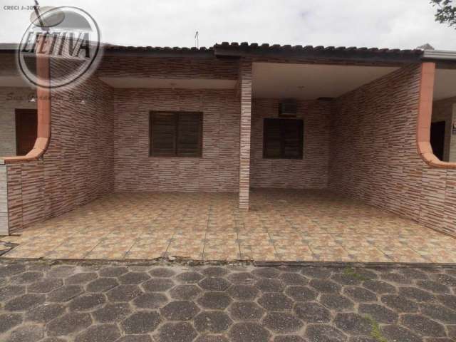 Casa para venda em Matinhos de 87.00m² com 3 Quartos e 3 Garagens