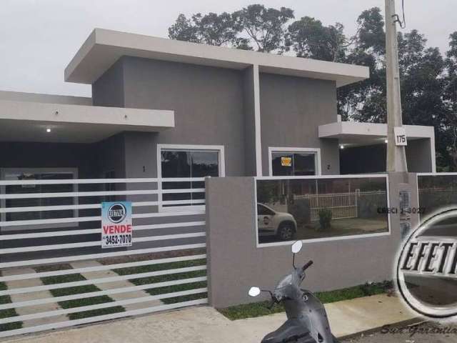 Casa para venda em Matinhos de 84.00m² com 2 Quartos, 1 Suite e 2 Garagens