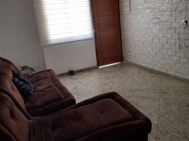 Casa para venda em Vila Matilde de 198.00m² com 3 Quartos, 1 Suite e 4 Garagens