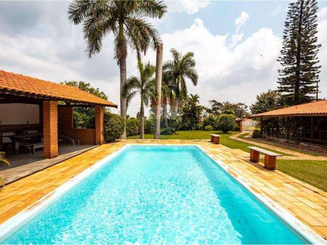 Chácara para venda em Terras De Itaici de 232.00m² com 3 Quartos, 1 Suite e 4 Garagens