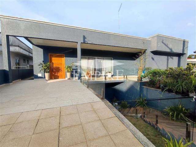 Sobrado para venda em Arujázinho Iv de 380.00m² com 3 Quartos, 3 Suites e 4 Garagens