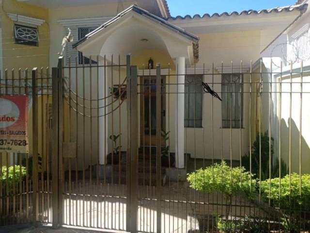 Casa para venda em Jardim Simus de 118.00m² com 3 Quartos, 1 Suite e 3 Garagens