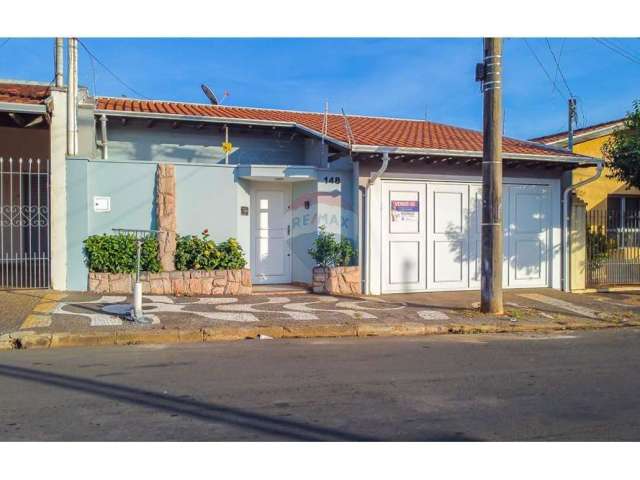 Casa para venda em Jardim Santa Marta de 172.39m² com 3 Quartos e 1 Suite