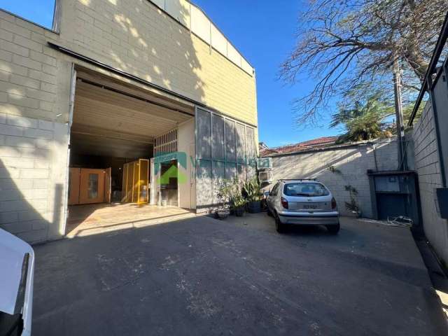 Galpão / Depósito / Armazém para venda em Presidente Altino de 400.00m² com 4 Garagens