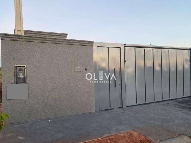 Casa para venda em Eplataz de 108.00m² com 2 Quartos, 1 Suite e 3 Garagens